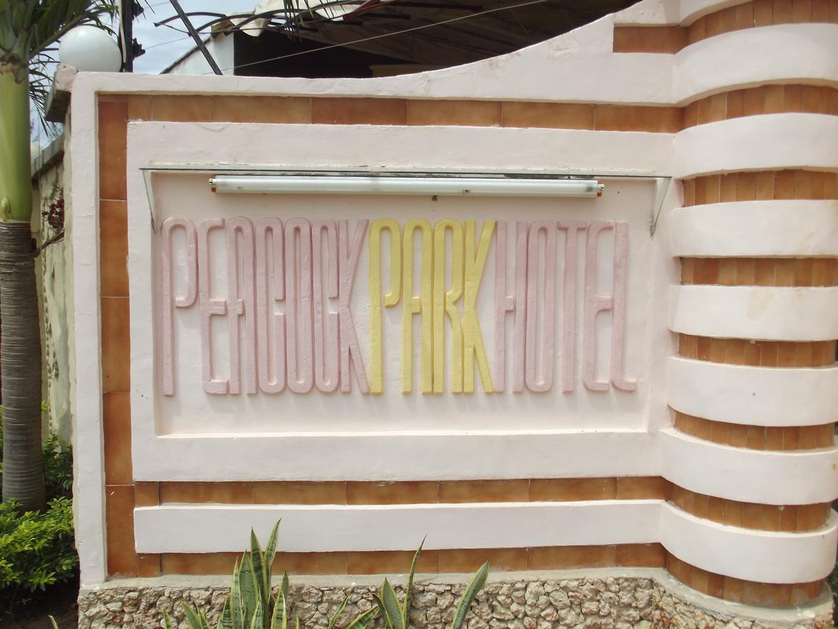 Peacock Park Hotel Ukunda Eksteriør bilde